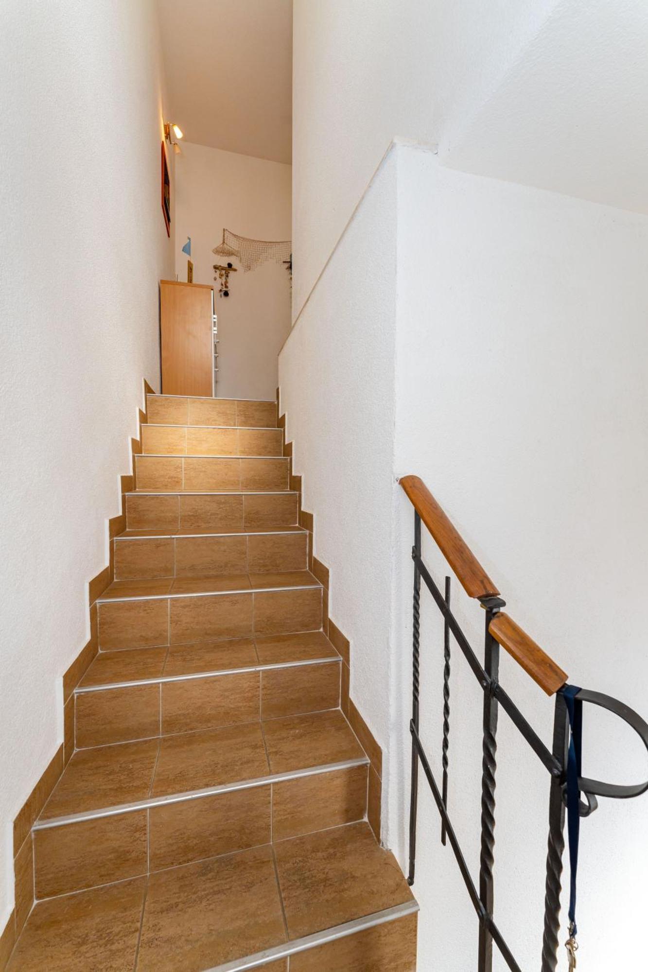 Apartmenthouse Ivana بيتينا المظهر الخارجي الصورة